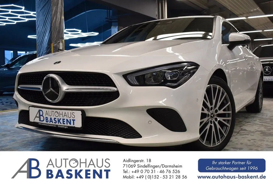 Mercedes-Benz CLA 220 Shooting Brake
